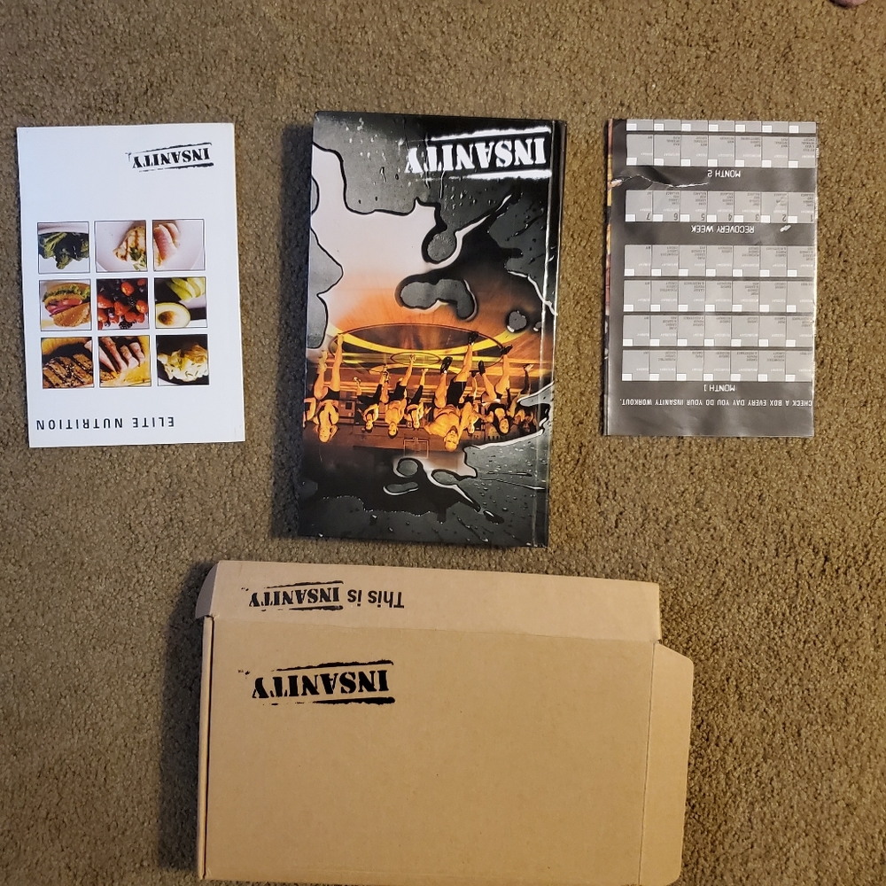 INSANITY, 21 DAY FIX TRACKER/COOKBOOK